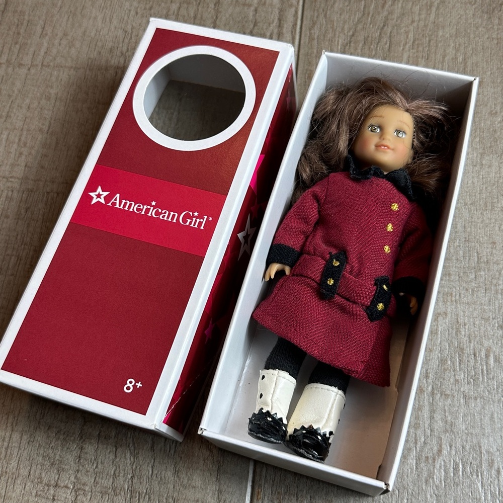2007 American Girl Mini Doll Rebecca RETIRED
